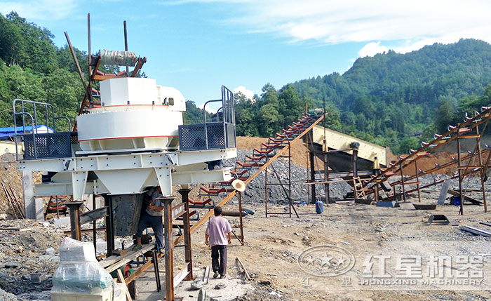 時(shí)產(chǎn)50-60噸建筑垃圾沖擊式破碎機(jī)哪里便宜？河南廠家有推薦嗎？